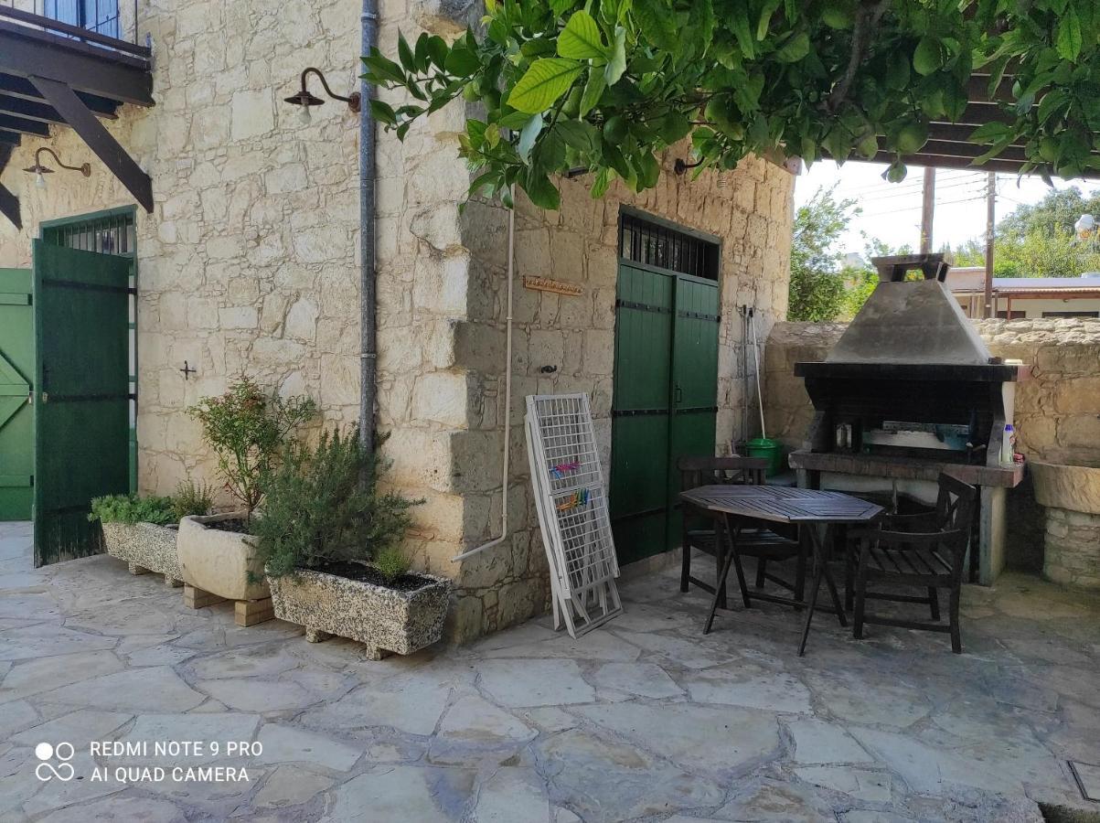 Andrianna'S Cottage Pano Akourdalia Extérieur photo
